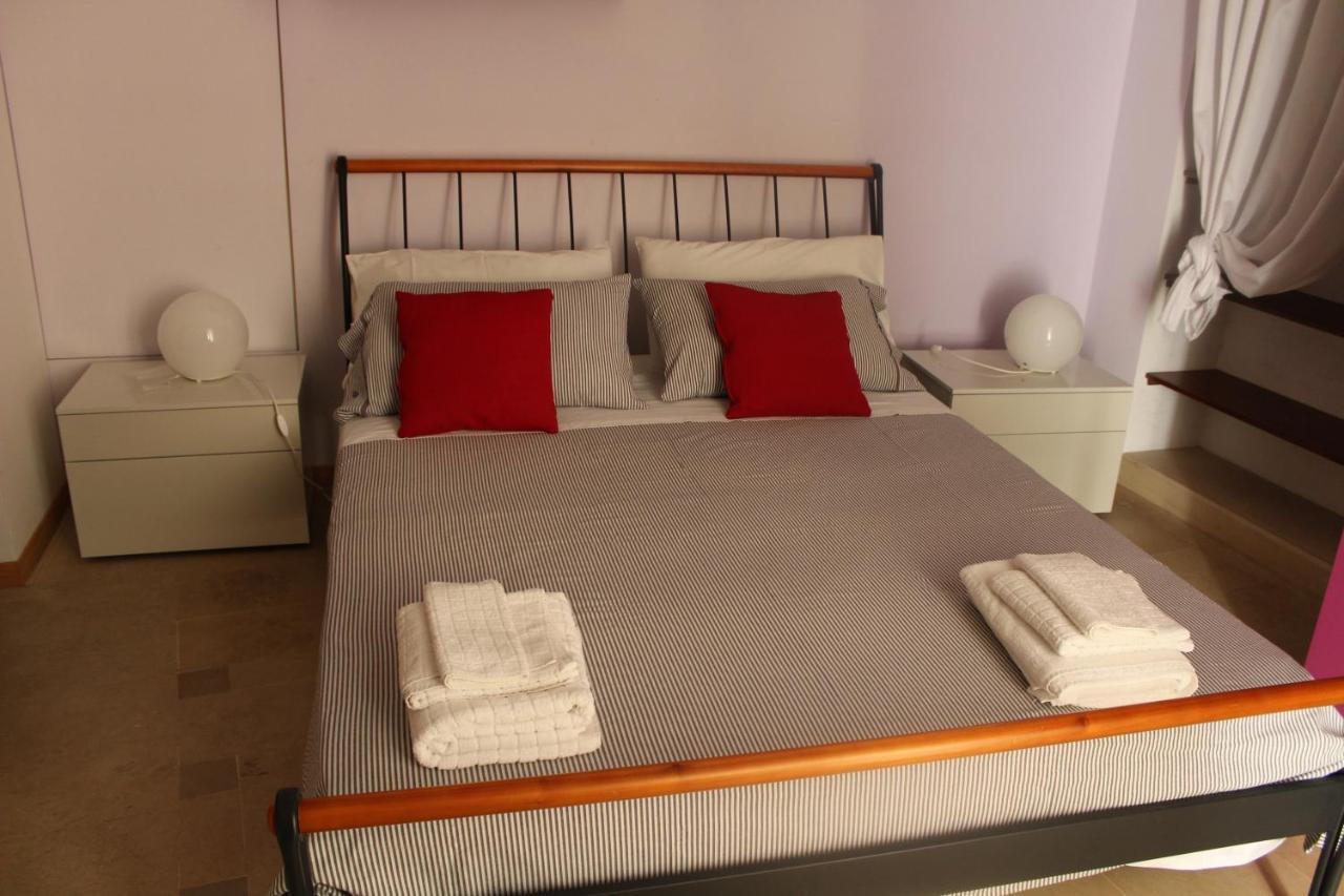 레체 Porta Deuropa B&B 외부 사진