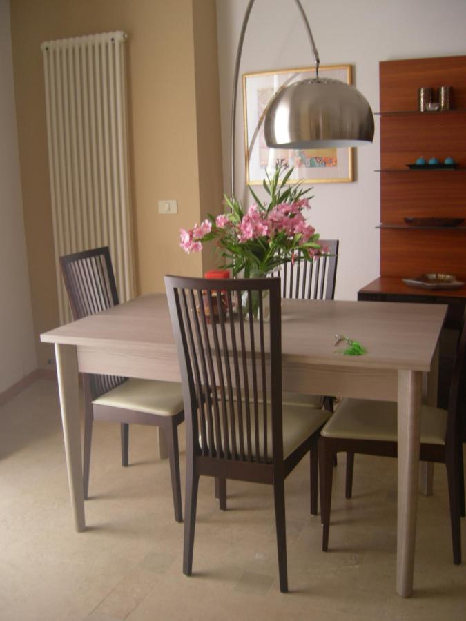 레체 Porta Deuropa B&B 외부 사진