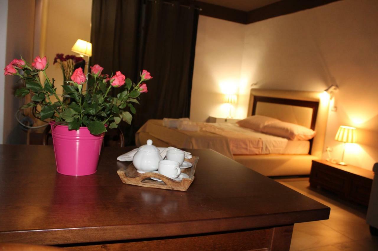 레체 Porta Deuropa B&B 외부 사진